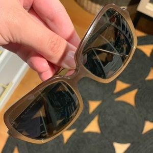Ombré Burberry Sunnies